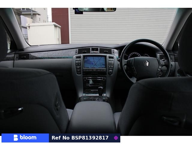 2005 Toyota Crown