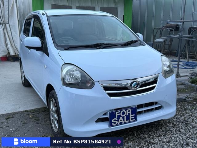 2013 Daihatsu Mira ES