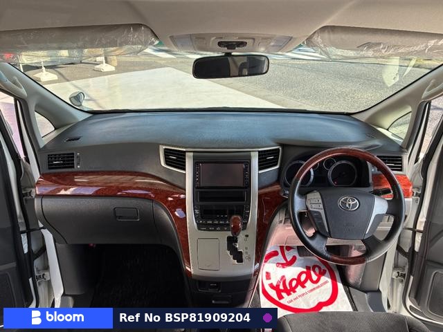 2009 Toyota Vellfire