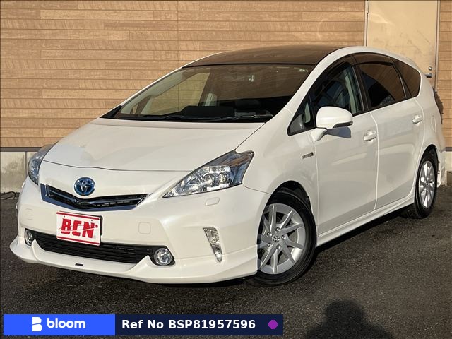 2011 Toyota Prius Alpha
