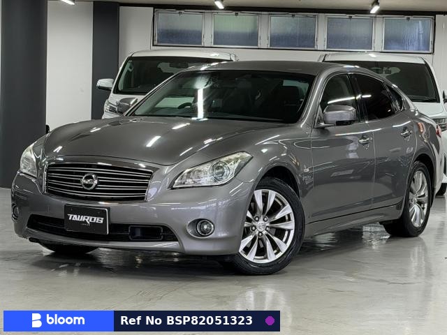 2011 Nissan Fuga Hybrid