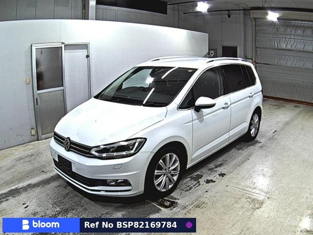 2017 Volkswagen Golf Touran