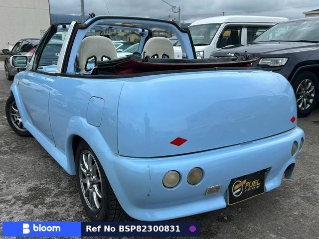 1998 Nissan March