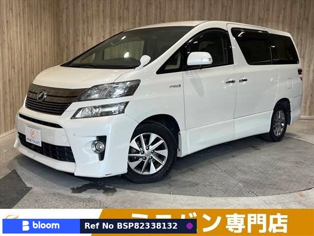 2013 Toyota Vellfire Hybrid