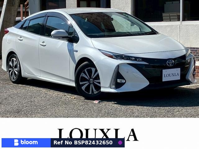 2019 Toyota Prius PHV