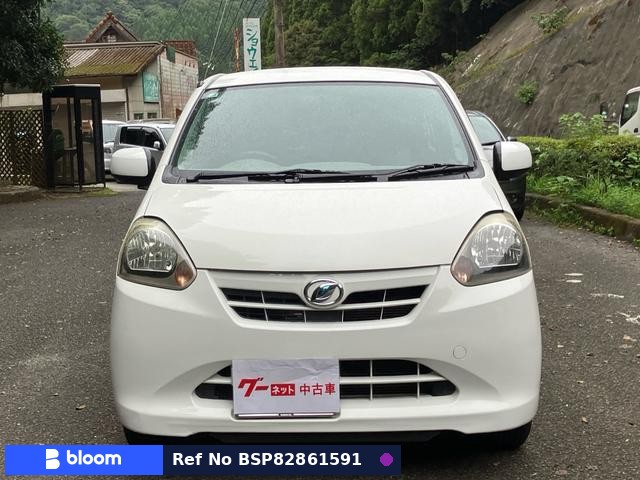 2013 Daihatsu Mira ES