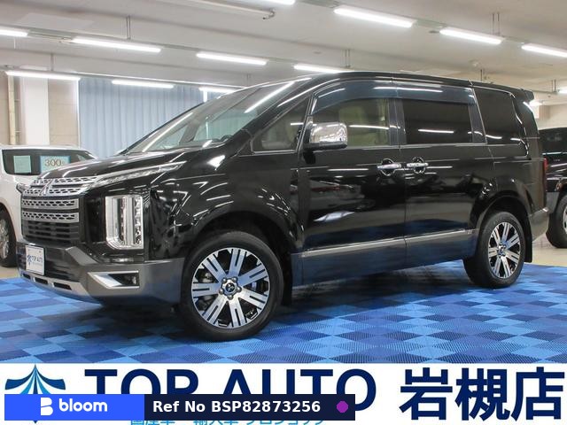 2019 Mitsubishi Delica D5