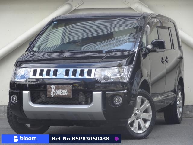 2014 Mitsubishi Delica D5