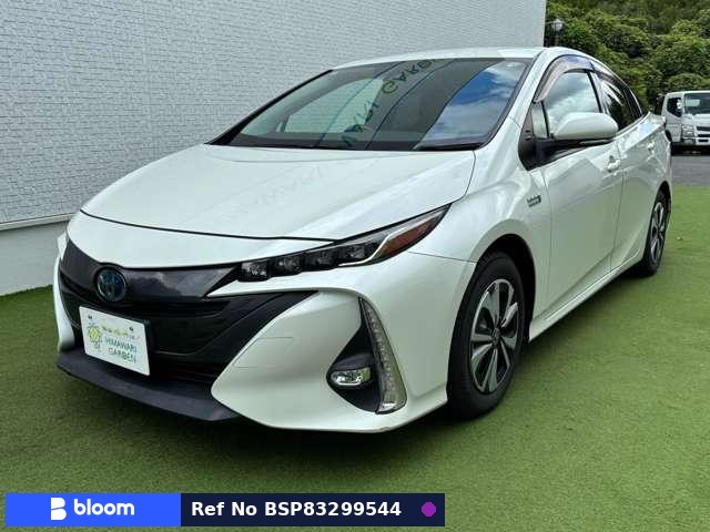 2017 Toyota Prius PHV