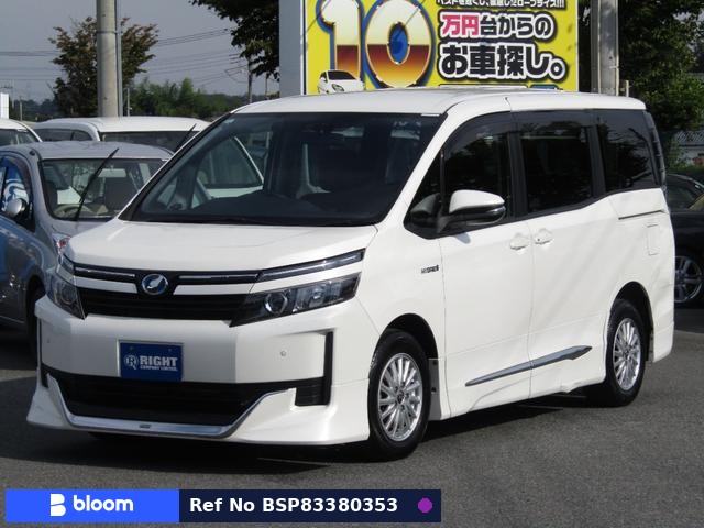 2015 Toyota Voxy