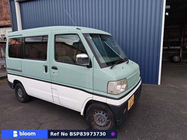 2002 Mitsubishi Townbox