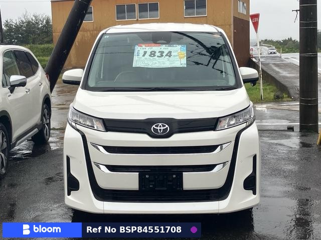 2022 Toyota Noah