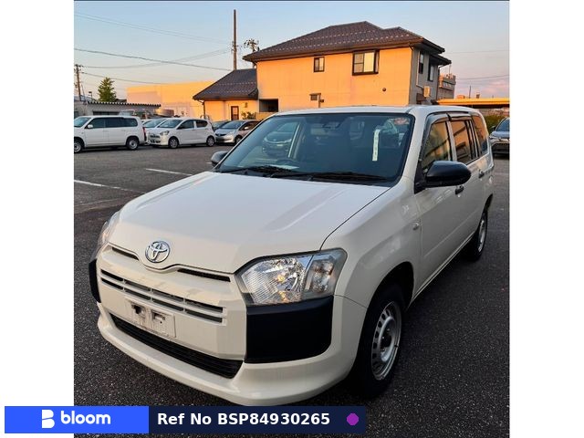 2022 Toyota Probox VAN