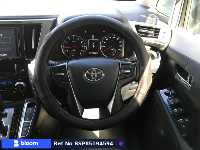 2016 Toyota Vellfire