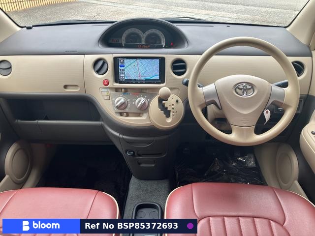 2015 Toyota Sienta
