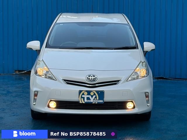 2014 Toyota Prius Alpha