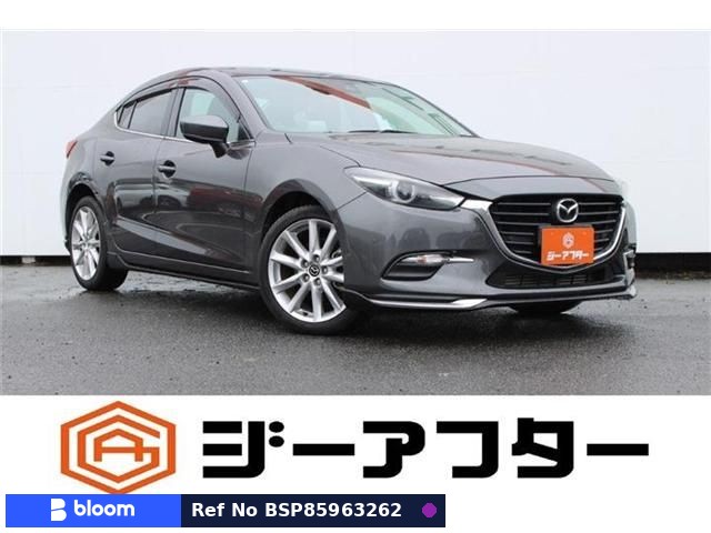 2016 Mazda Axela