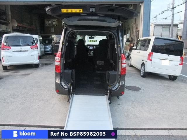 2011 Toyota Noah