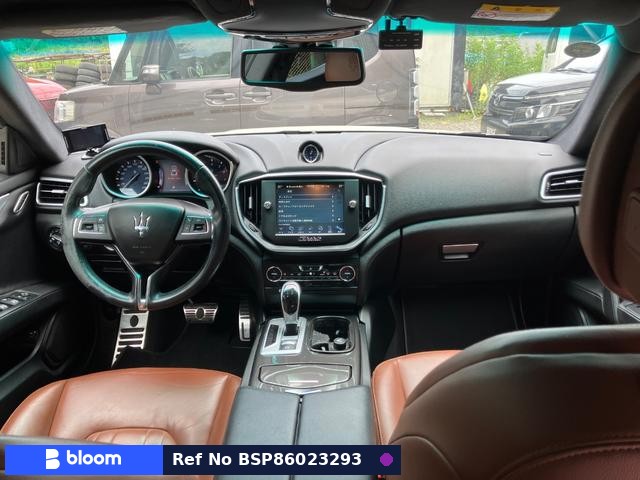 2015 Maserati Ghibli