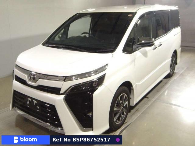 2021 Toyota Voxy