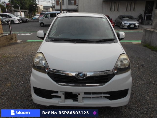 2017 Daihatsu Mira ES