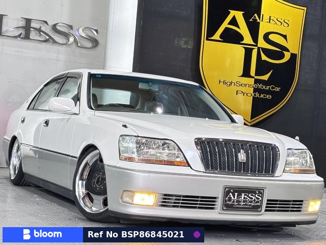 2000 Toyota Crown Majesta