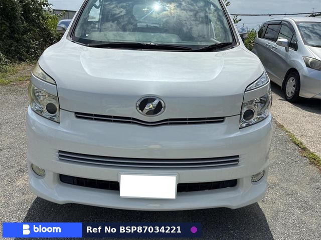 2009 Toyota Voxy