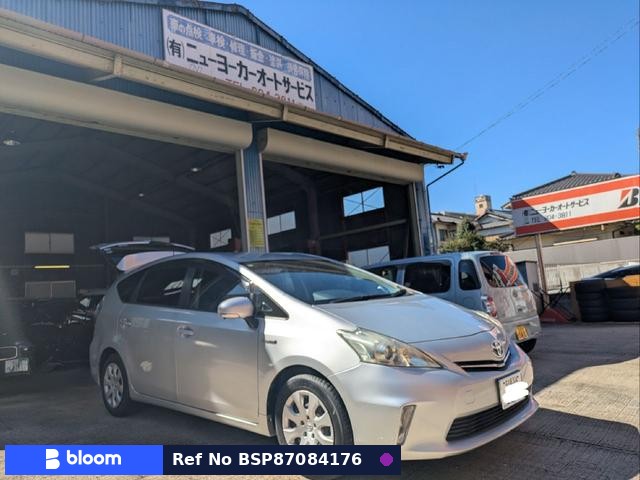2014 Toyota Prius Alpha
