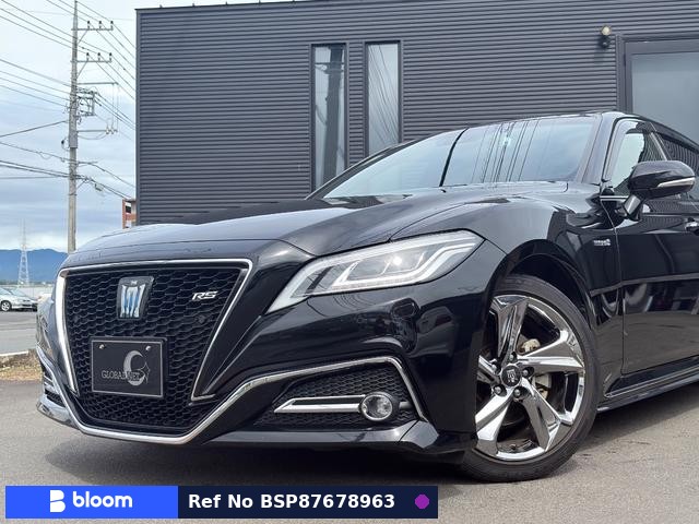 2019 Toyota Crown Hybrid