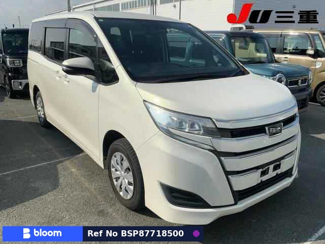 2017 Toyota Noah
