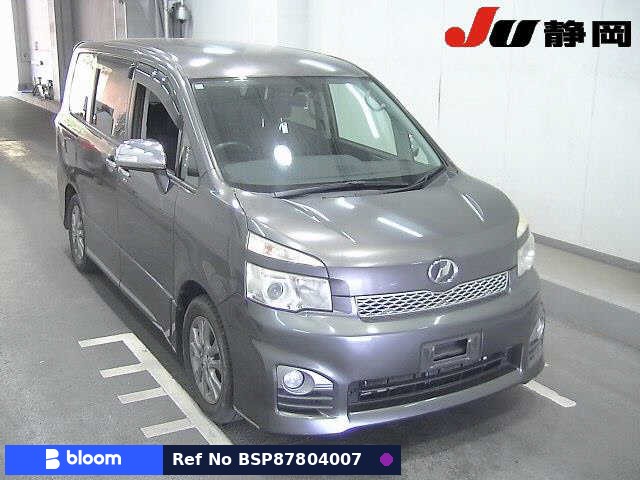 2011 Toyota Voxy