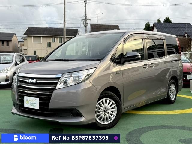 2015 Toyota Noah