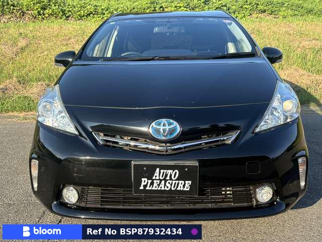 2014 Toyota Prius Alpha