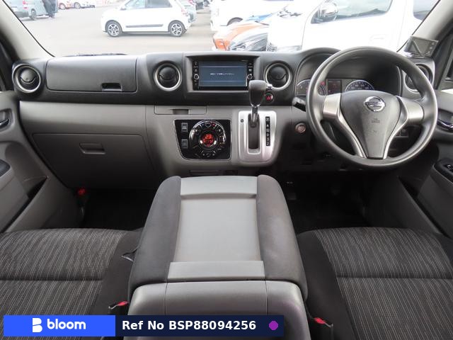 2017 Nissan NV350 Caravan