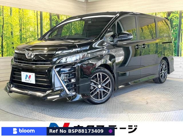 2017 Toyota Voxy