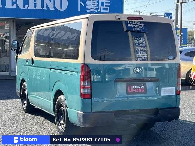 2012 Toyota Hiace VAN