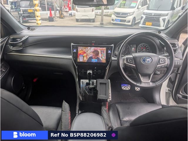 2017 Toyota Harrier