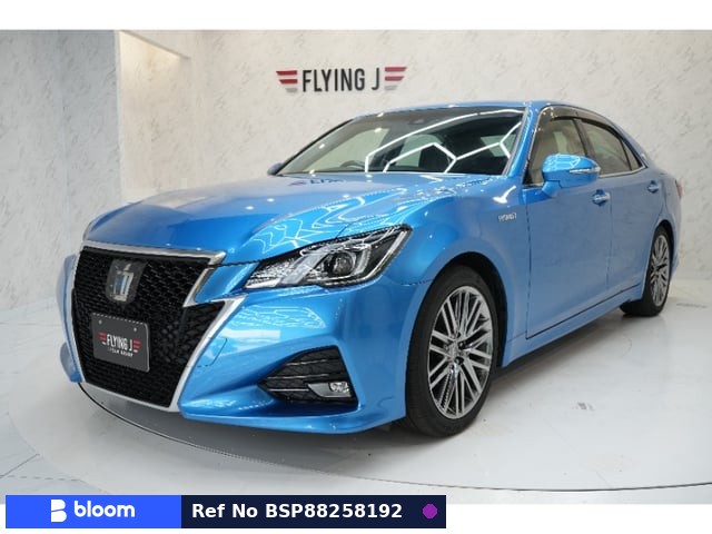 2016 Toyota Crown Hybrid