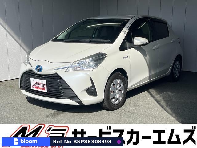 2017 Toyota Vitz