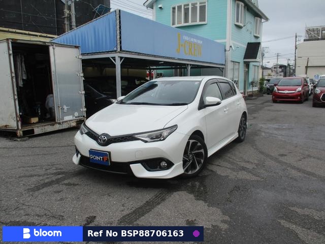 2016 Toyota Auris