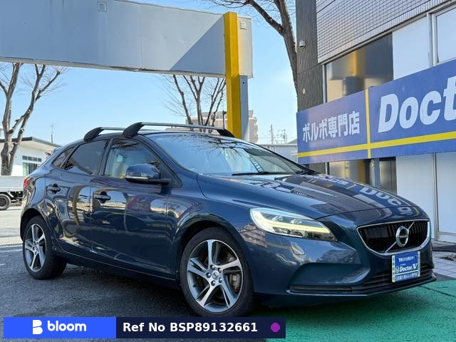 2017 Volvo V40