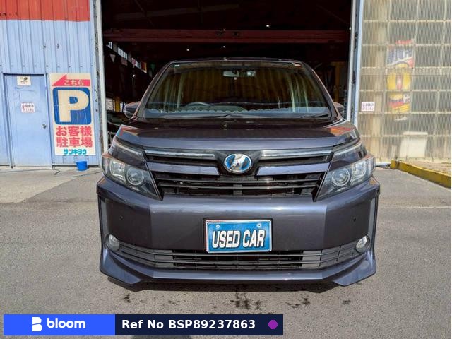 2014 Toyota Voxy