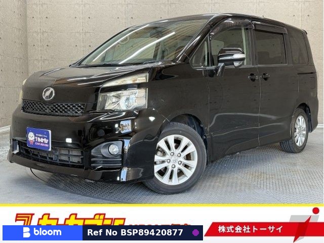 2010 Toyota Voxy