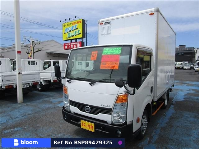2015 Nissan Atlas Truck