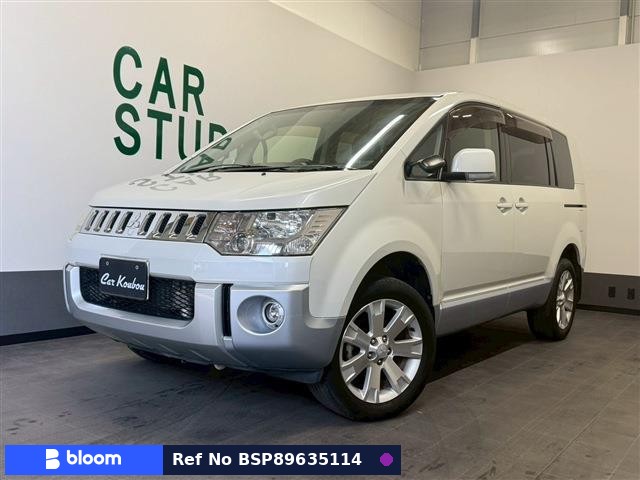 2013 Mitsubishi Delica D5