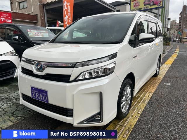 2017 Toyota Voxy