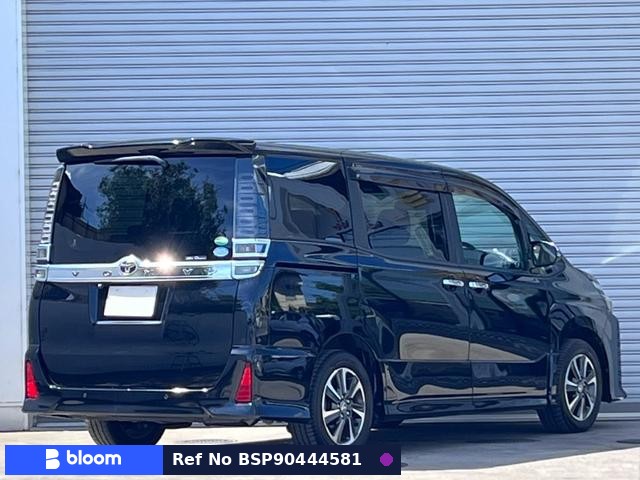 2019 Toyota Voxy