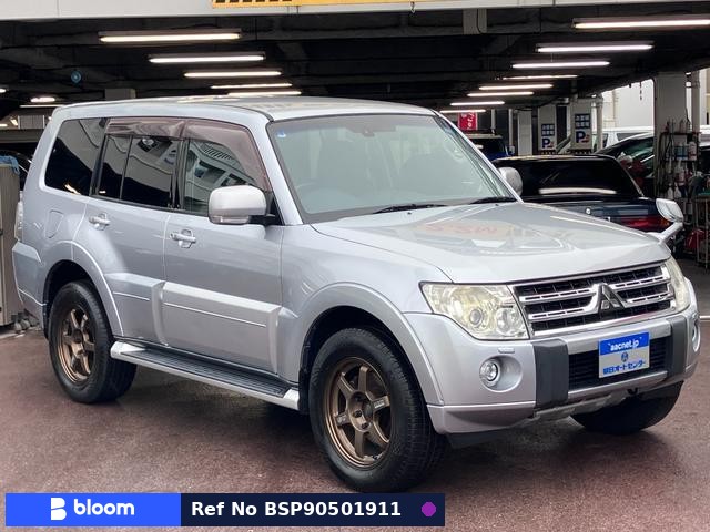 2011 Mitsubishi Pajero