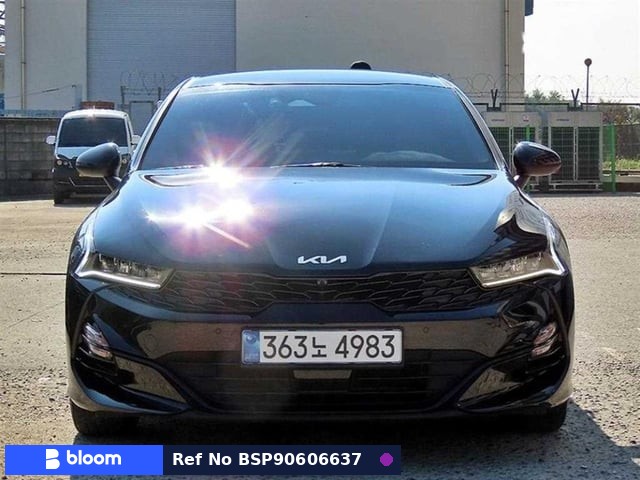 2022 KIA K5