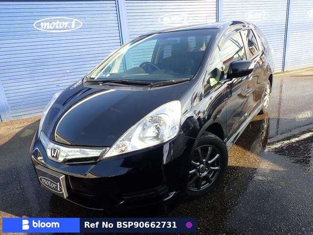 2012 Honda FIT Shuttle Hybrid